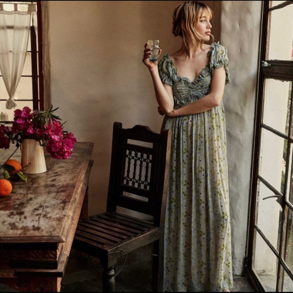 ISO Doen Drew dress S / M